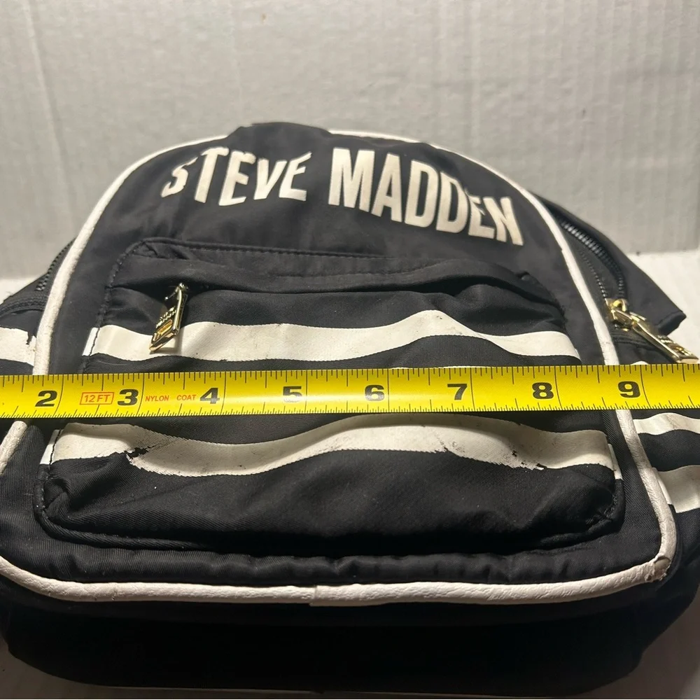 Woman’s Steve Madden black and white striped backpack pocketbook purse - Picture 9 of 10